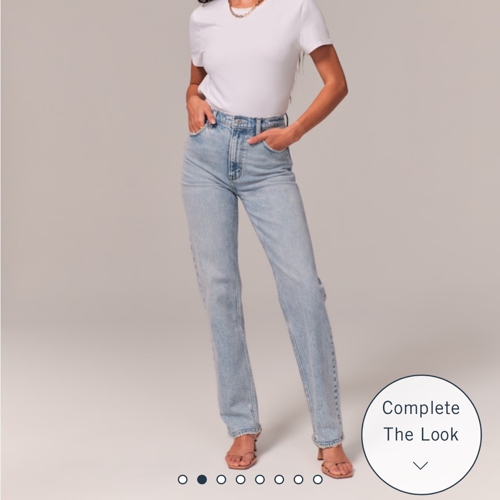 ✰NWT Abercrombie Curve Love The 90’s Straight Ultra High Rise Long Size 32/14 ✰